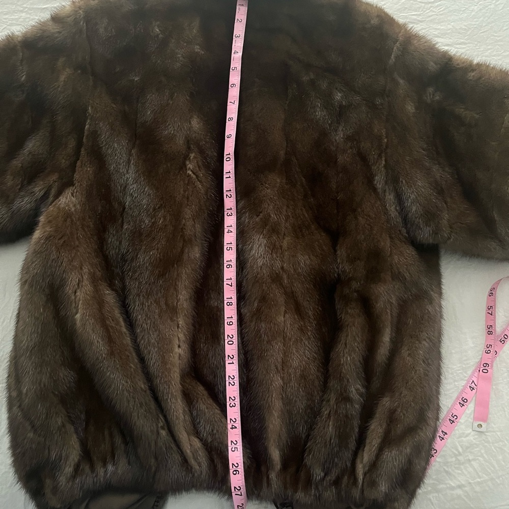 Luxurious Vintage Dark Brown Mink Fur Jacket - Picture 10 of 12